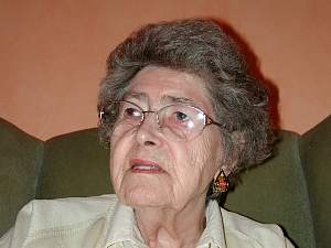 Tilly 10 June2000-3.JPG